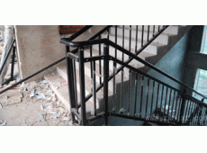 楼（lóu）梯（tī）扶手L-1009